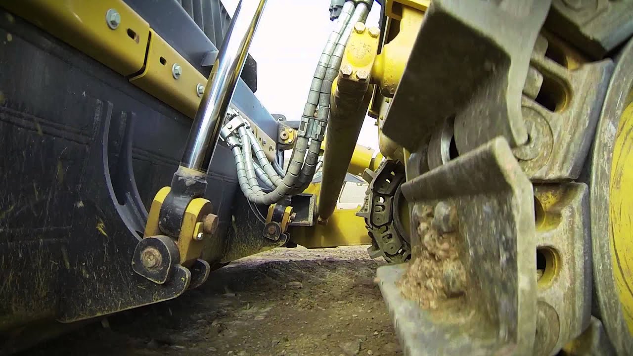 Cat® Large Dozers Blade Tag Link Design mimir.id